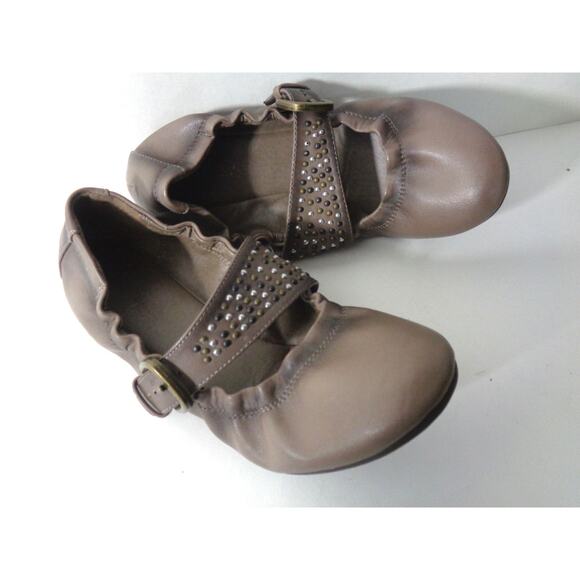 Sophie17 School Dayz US 7.5M Taupe Mary Jane Ballet Flats - Picture 1 of 9